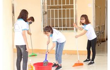 Đội sinh viên tình nguyện khoa Kinh tế  tích cực hoạt động hưởng ứng Tháng Thanh niên