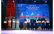 Đoàn Trường Đại học Vinh tổ chức thành công Lễ tuyên dương “Đoàn viên - Giảng viên trẻ tiêu biểu” lần thứ I năm 2021