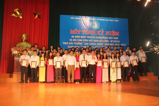 Kỷ niệm 66 năm Ngày truyền thống học sinh, sinh viên và Hội Sinh viên Việt Nam; Tuyên dương Danh hiệu "Sinh viên 5 tốt" và Giải thưởng "Sao Tháng Giêng" cấp Trường
